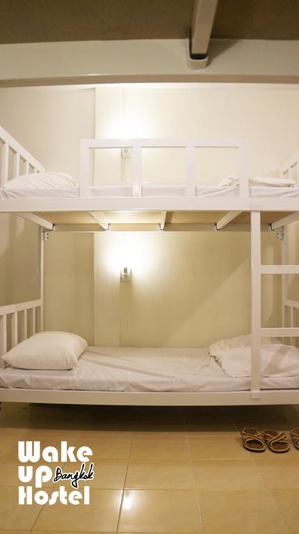 Wake Up Hostel 방콕 외부 사진